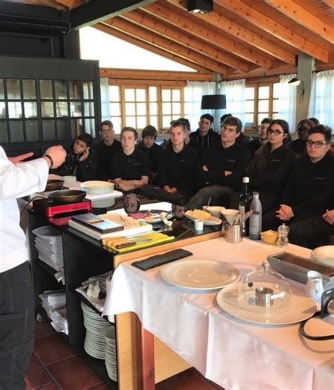 escuela de hosteleria terrassa mossen homs|Escola dHoteleria i Turisme del Vallès